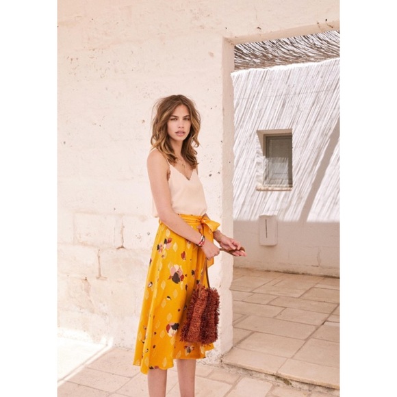 Sezane Dresses & Skirts - Sezane Arizona Skirt Floral Metallic Yelllow Silk